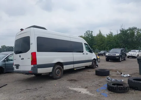 2019 Mercedes-Benz Sprinter 2500 High Roof I4 z USA, uszkodzony, nr VIN WDZPF1ED5KT006876